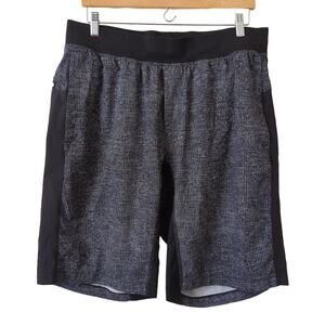 Lululemon Men's Shorts Gray Black Athletic Yoga XL T.H.E. Short Linerless